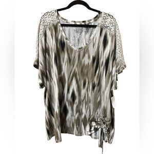 NWT Westbound Plus Size Lattice Sleeve Top